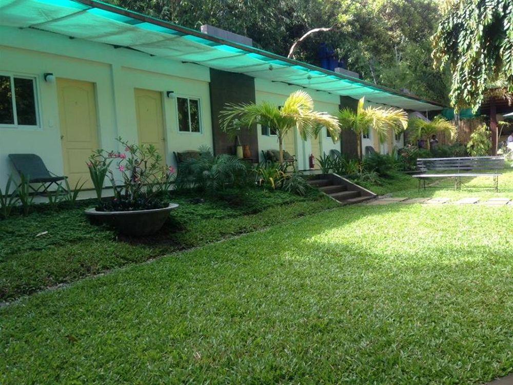 By The Bay, Jacana Bed & Breakfast Puerto Princesa Esterno foto
