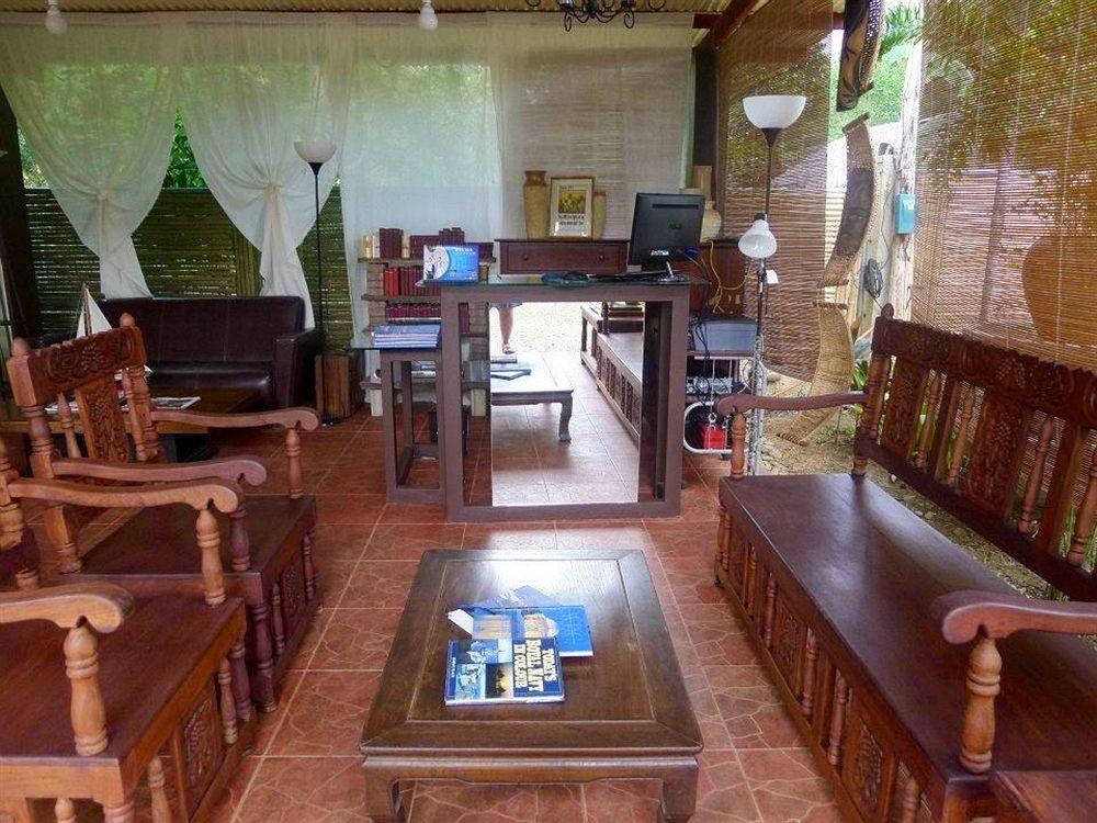 By The Bay, Jacana Bed & Breakfast Puerto Princesa Esterno foto