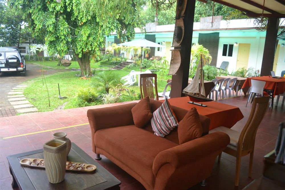 By The Bay, Jacana Bed & Breakfast Puerto Princesa Esterno foto